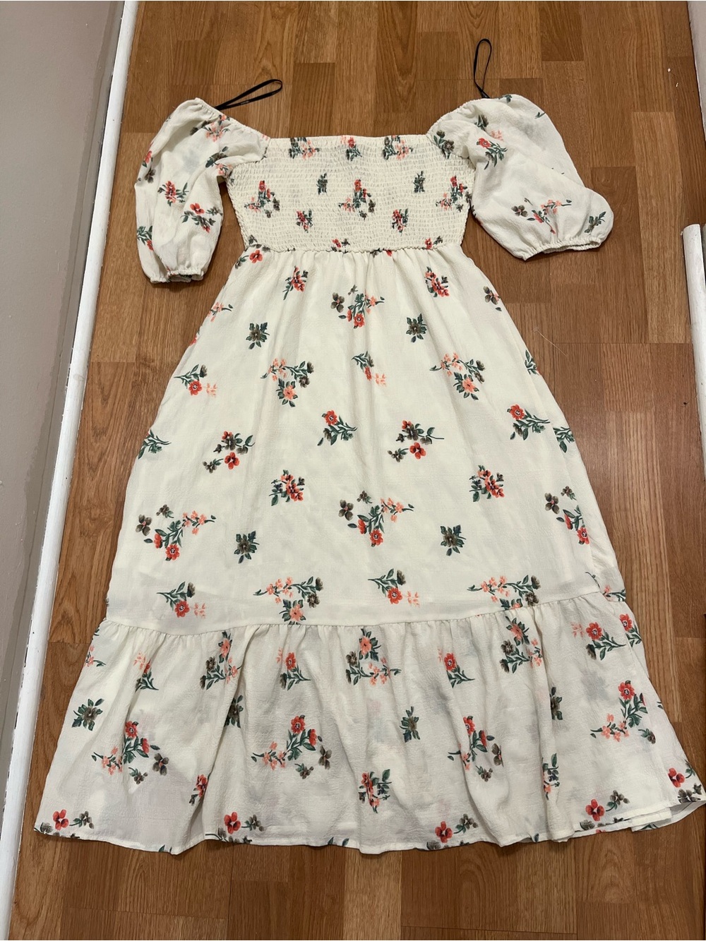 Pre-owned Forever 21 dress in Women’s Medium (M)